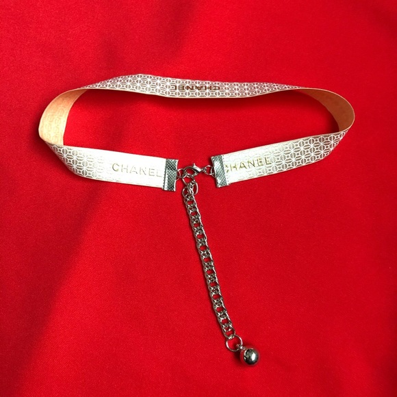 Chanel ribbon - Picture 9 of 13